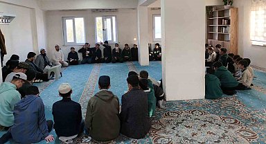 Çaldıran'da hafız adaylarına anlamlı proje: Her ay bir kitap tahlili