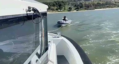 Çanakkale'de sürüklenen bottaki 3 kişi işte böyle kurtarıldı