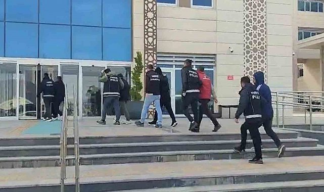 Çanakkale'de uyuşturucu taciri 5 şüpheli tutuklandı