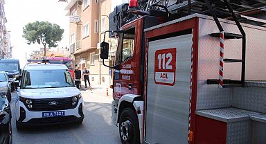 Çatıda yaktığı kablo ekipleri harekete geçirdi