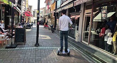 Çay dağıtımına yetişemeyince 'cincır' ile servise başladı