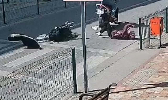 Çaycuma'da motosiklet yaya geçidinde anne ve çocuğuna çarptı: 2 yaralı