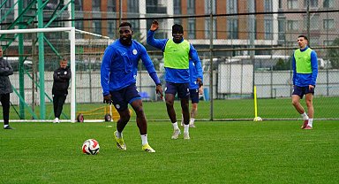 Çaykur Rizespor'da ertelenen Samsunspor maçı hazırlıkları başladı