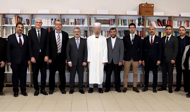 Cezaevinde hafız oldular