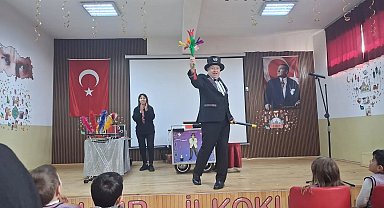 Çıldırlı çocuklara siharbaz sürprizi