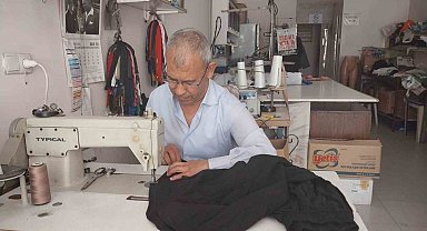 Çırak bulunamayan terzilikte yarım asrı geride bıraktı