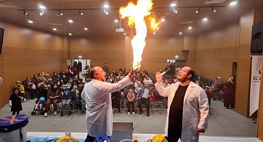 Çocukların bayramı Gonca'da şenliğe dönüştü