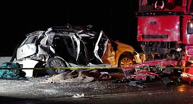 Çocuklarını korumaya çalışırken kazada hayatını kaybeden annenin cenazesi Batman'a gönderildi