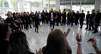 Çukurova'da halk oyunlarıyla kültürel miras yaşatılıyor