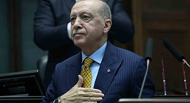 Cumhurbaşkanı Erdoğan: "Biz toprağın üstünde haysiyetsizce yaşamaktansa gerektiğinde toprağın altında şereflice yatmayı onurların en büyüğü olarak görürüz."