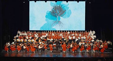 Cumhurbaşkanlığı Çocuk Orkestrası ve Korosu, yaklaşık bin çocukla birlikte 23 Nisan'da sahne alacak