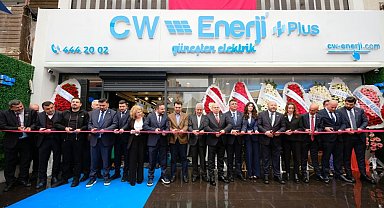 CW Enerji kendi enerjisini üreten Akıllı İzmir Plus bayisini hizmete açtı
