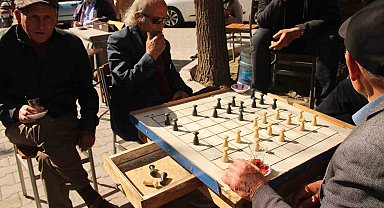 Dama tutkusu teknolojiye direniyor