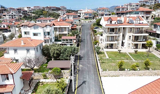 Datça'da 13 kilometre sıcak asfalt serimi tamamlandı