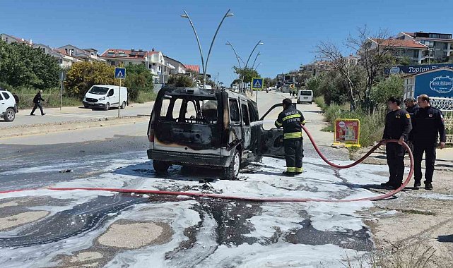 Datça'da ticari araç küle döndü
