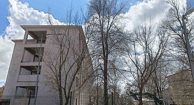 Diyadin'de eski hükümet konağı için yıkım süreci başladı