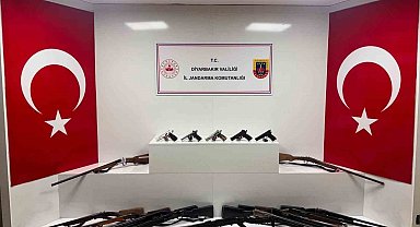 Diyarbakır'da 73 adet silah ele geçirildi