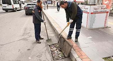 Diyarbakır'da mazgallardan 270 ton atık çıktı