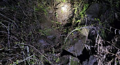 Diyarbakır'da üzerinde oynadıkları kayanın altında kalan çocuklardan biri öldü, biri yaralandı