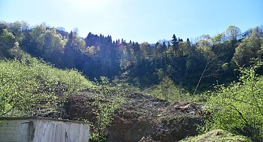 Doğu Karadeniz Bölgesi'nde son günlerde değişken hava şartları, sel ve heyelan riskini beraberinde getiriyor