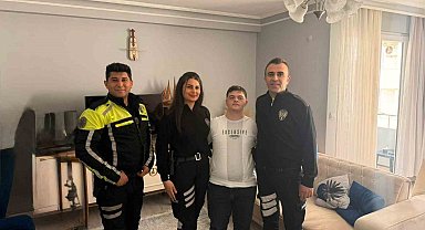 Down sendromlu Melik'e polis ekiplerinden doğum günü sürprizi