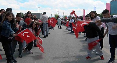 Dünya çocukları 23 Nisan için Menteşe'ye geliyor