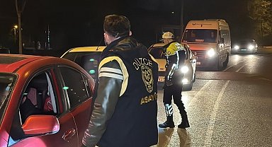 Düzce'de asayiş denetimlerinde yakalanan 58 şüpheliden 22'si tutuklandı