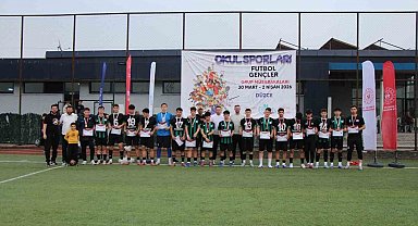 Düzce'de futbol şöleni sona erdi