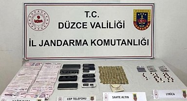 Düzce'de kaçakçılık ve uyuşturucu operasyonlarında 66 şüpheli yakalandı