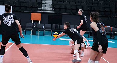 Eczacıbaşı Dynavit, play-off 3-4 etabı ilk maçına hazır