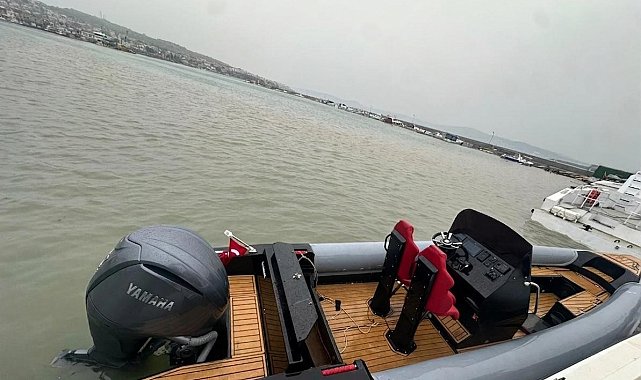 Ege Denizi'nde göçmen kaçakçılarına Sahil Güvenlik'ten film gibi operasyon