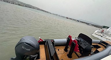 Ege Denizi'nde göçmen kaçakçılarına Sahil Güvenlik'ten film gibi operasyon