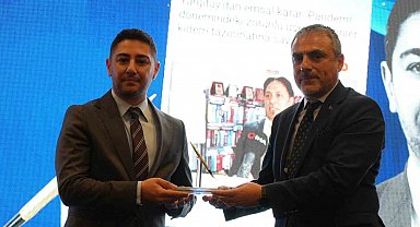 Ekonomi basınının 'Altın Kalem'leri sahiplerini buldu: Bir ödül de İHA'ya