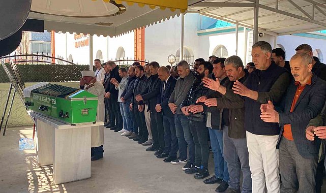 Emekli olduğu iş yerinde hayatını kaybeden işçi toprağa verildi