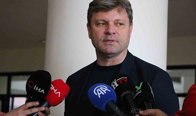 Ertuğrul Sağlam: "Artık iki takımlı şampiyonluk yarışı izlemeyelim"