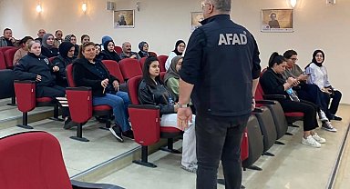 Erzincan'da afet bilinci eğitimleri sürüyor