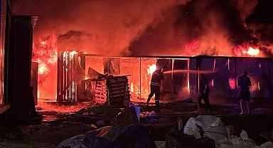 Erzincan'da işçi konteynerlerinde yangın paniği