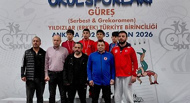 Erzincanlı güreşçi Türkiye üçüncüsü oldu