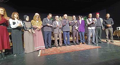 Erzurum Şehir Tiyatrosu, 'Kılıbık Hayrullah' oyunu ile Türkiye turnesine çıkıyor