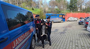 Eşini av tüfeğiyle öldüren kadın adliyeye sevk edildi