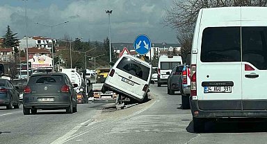 Eskişehir'de çevre yolunda korkutan kaza