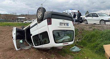 Eskişehir'de savrulan araç takla attı: 2 hafif yaralı