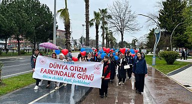 Fatsa'da otizm için farkındalık yürüyüşü