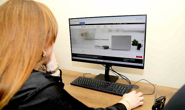 Gaziantep'te gençlere küresel teknoloji eğitimi