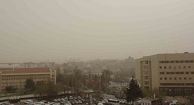 Gaziantep'te toz taşınımı etkili oldu
