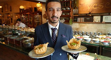 Gazianteplilerin yeni tatlısı "Baklavalı helva"