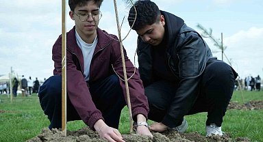 Geleceğe nefes olacak 2 bin fidan toprakla buluştu