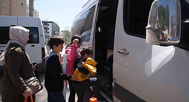 Genç araştırmacılara tarih yolculuğunda belediyeden destek