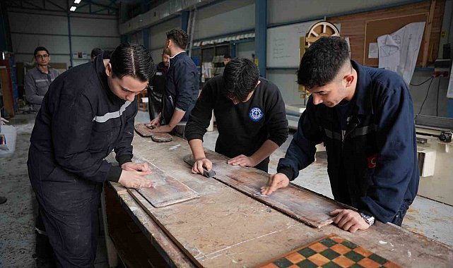 Genç denizcilerin mesleki eğitimine destek