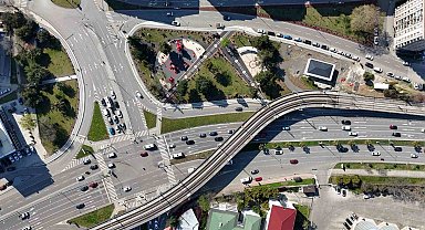 Gençlik Parkı yeni yüzüyle göz kamaştırıyor